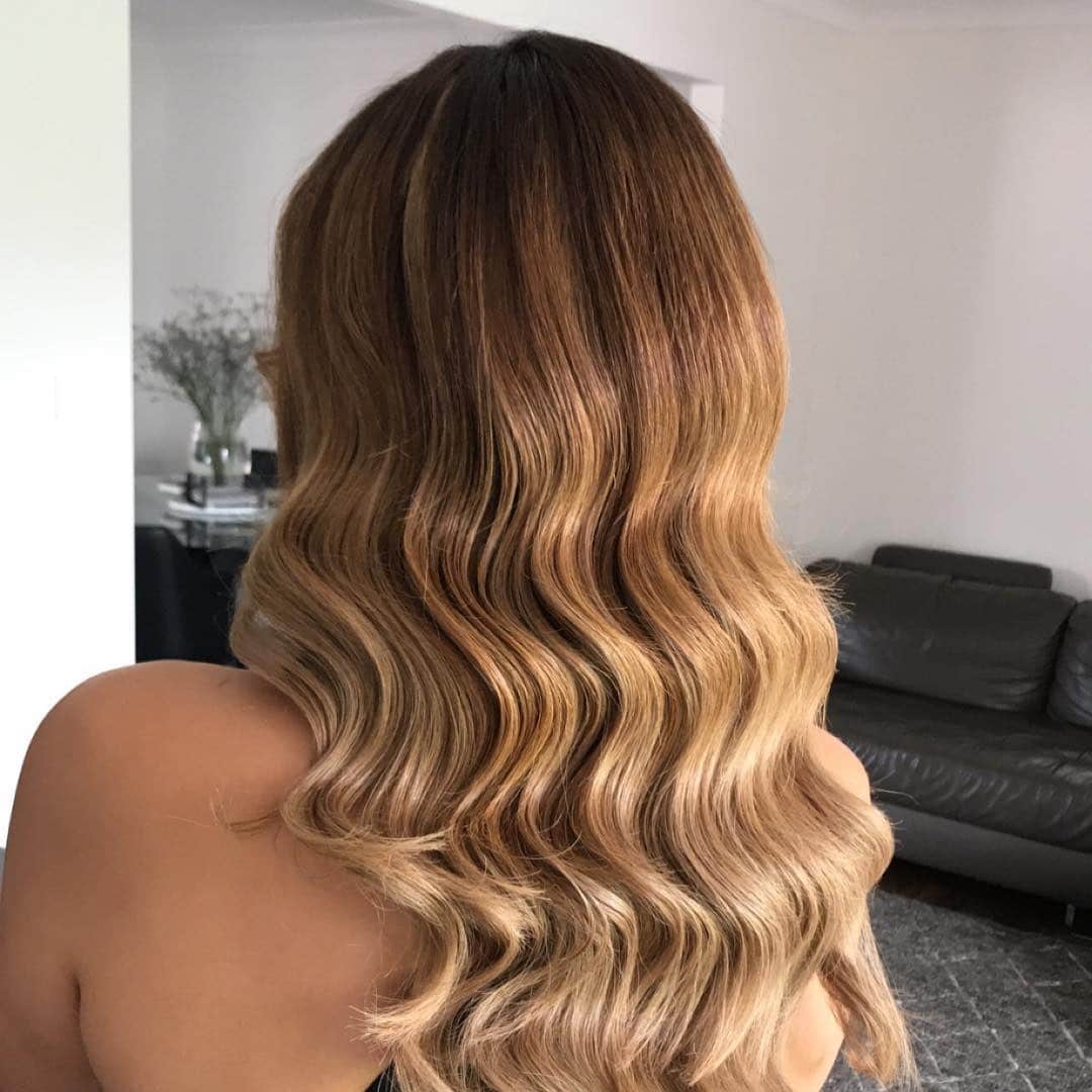 12. Warm Brunette to Honey Blonde Balayage Waves - Vintage Curls Hairstyles