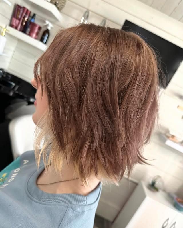16. Copper Blend Layered Wolf Bob - Short Wolf Cut
