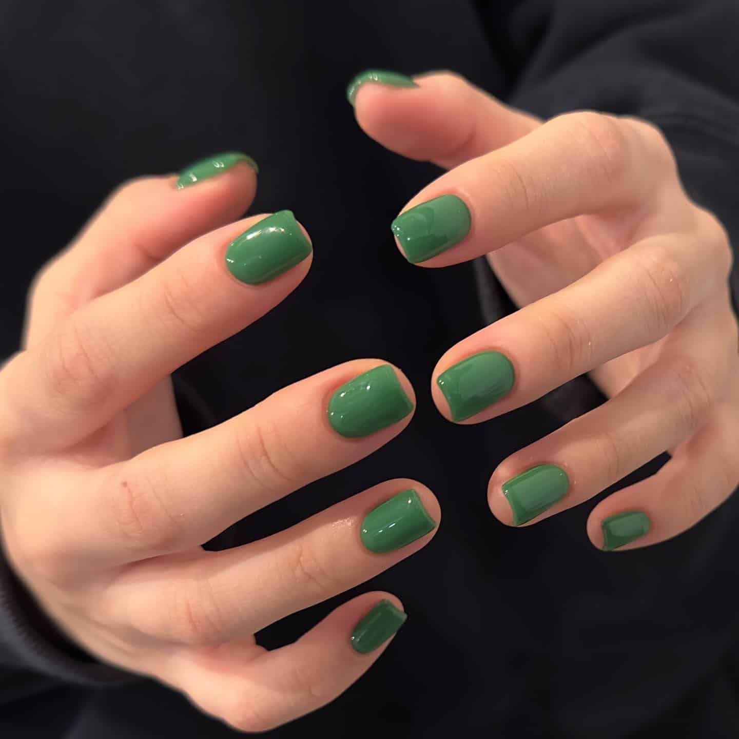 19. Glossy Forest Green Short Square Nails - one color nail ideas