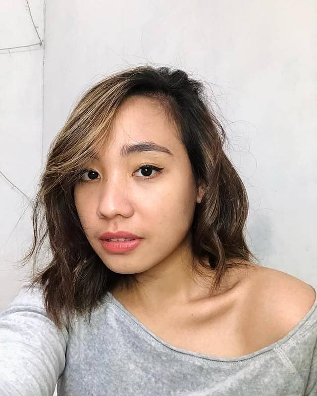 11. Textured Wavy Lob with Soft Brown Balayage - Short Messy Hair For Women