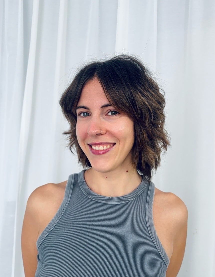 13. Brunette Textured Shag Bob with Airy Layers - Short Shaggy Haircuts