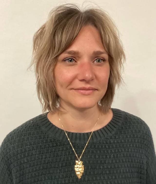 22. Sandy Blonde Textured Shag with Wispy Fringe - Short Shaggy Haircuts