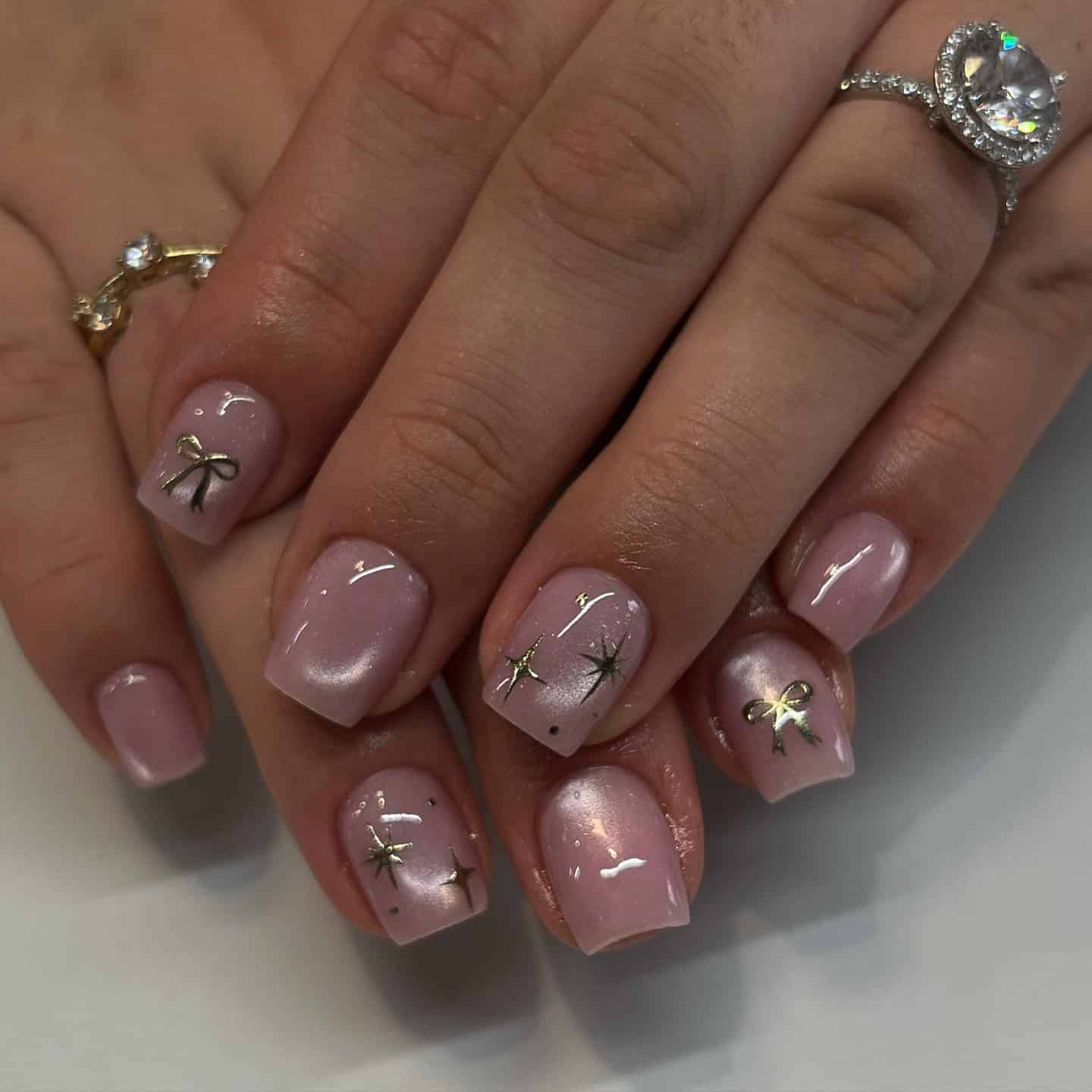 12. Soft Pink Chrome Square Nails with Gold Details - short nail ideas