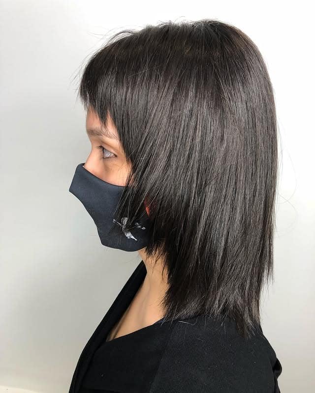 5. Razor Cut Shag Bob with Jet Black Finish - Razor Cut Hairstyles