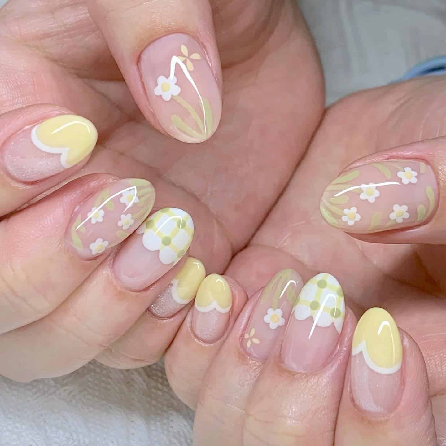 22. Pastel Yellow Floral Short Almond Nails with Daisy and Gingham Design - summer nail ideas