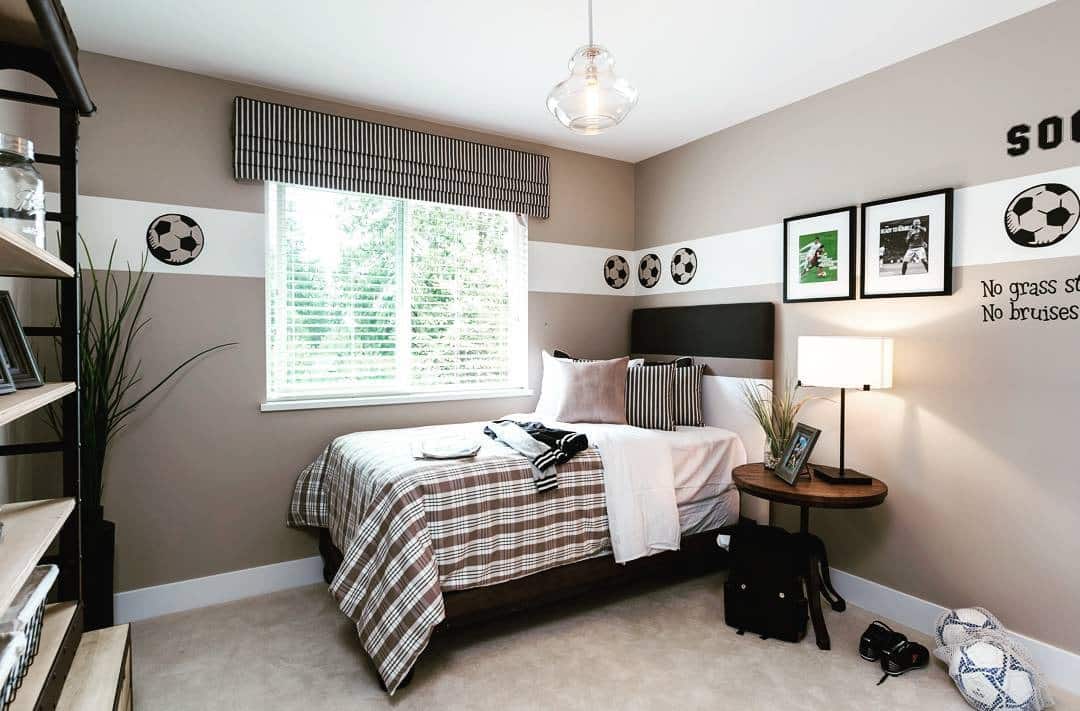 3. Neutral Stripe Soccer Theme Bedroom - soccer bedroom ideas