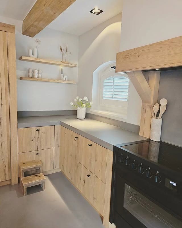 15. Light Oak Corner Kitchen With Floating Shelves - corner kitchen ideas