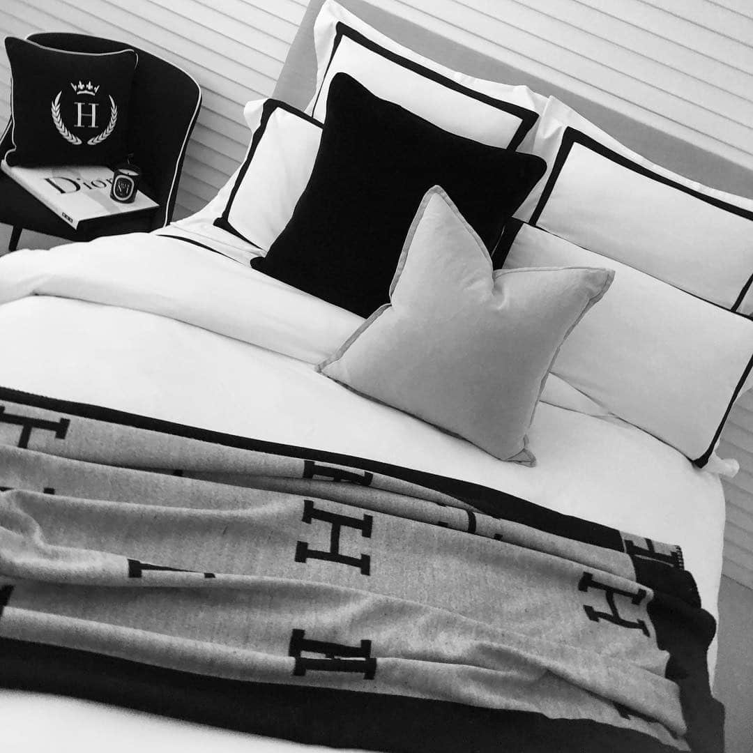 18. Monochrome Black and White Bedroom with Luxury Bedding Details - white, grey and black bedroom ideas