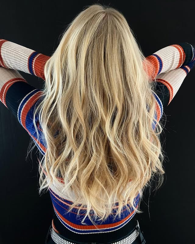 1. Bright Vanilla Blonde Long Textured Layers - Long Textured Layers
