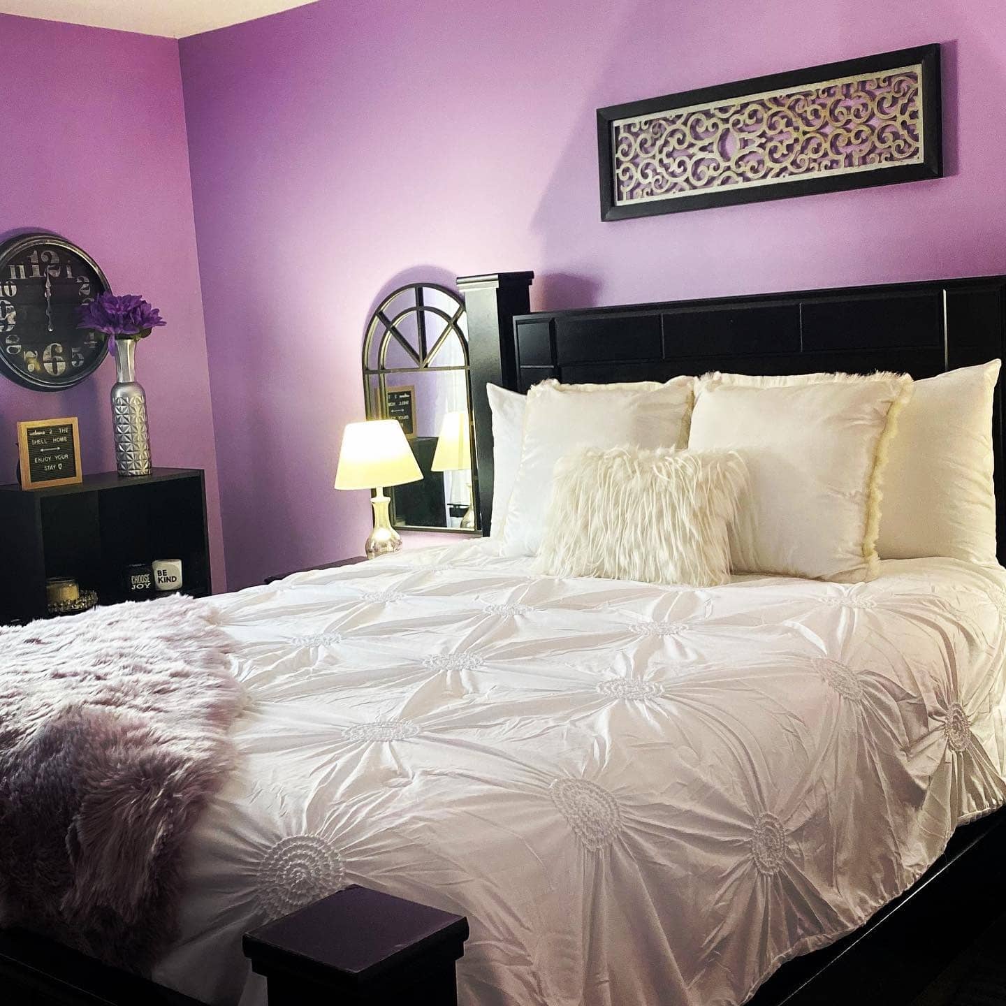 6. Light Lilac Bedroom With Black Furniture - purple bedroom ideas