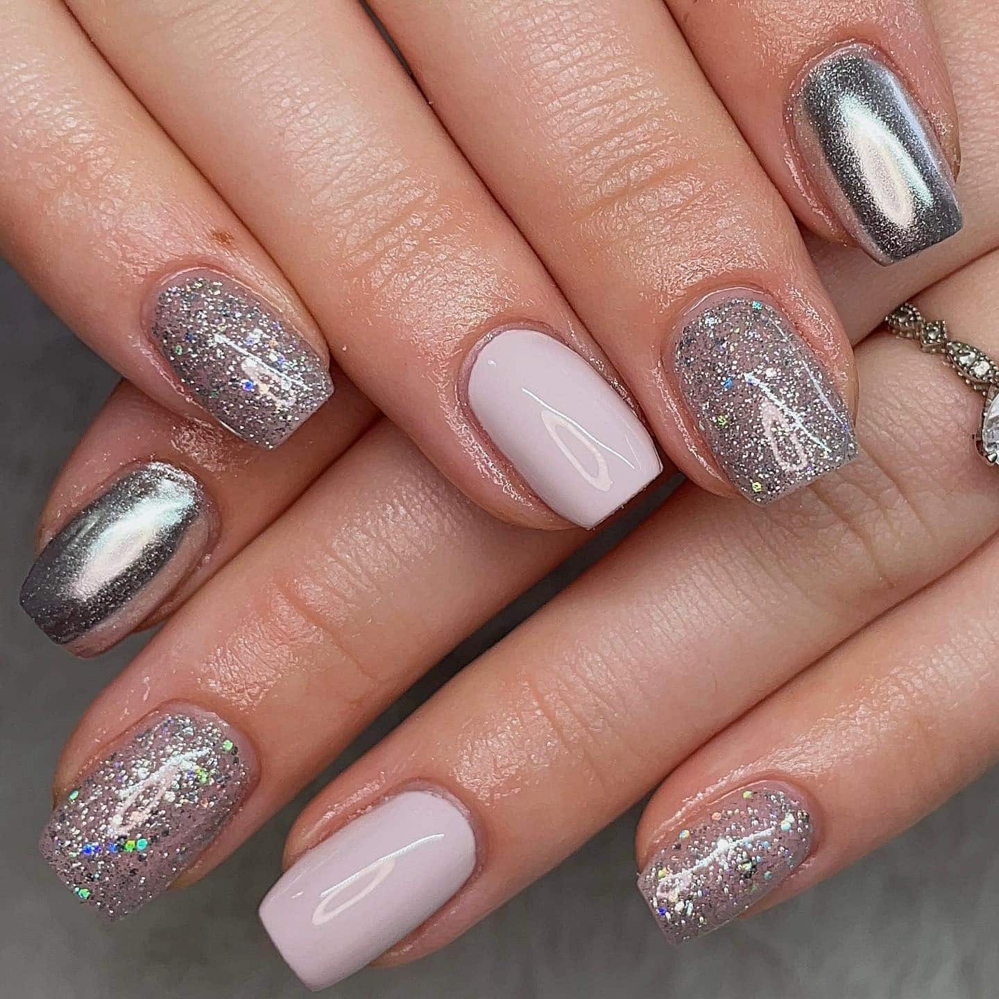 15. Silver Chrome and Glitter Square Nails - glitter sparkle nail ideas