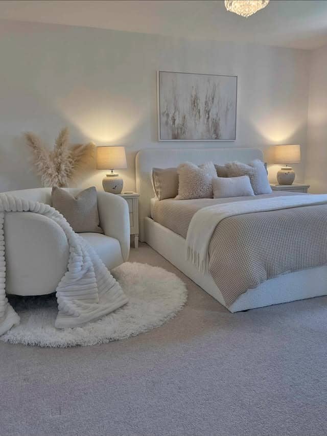 5. Cream and Ivory Cozy Bedroom Styling - bedroom ideas