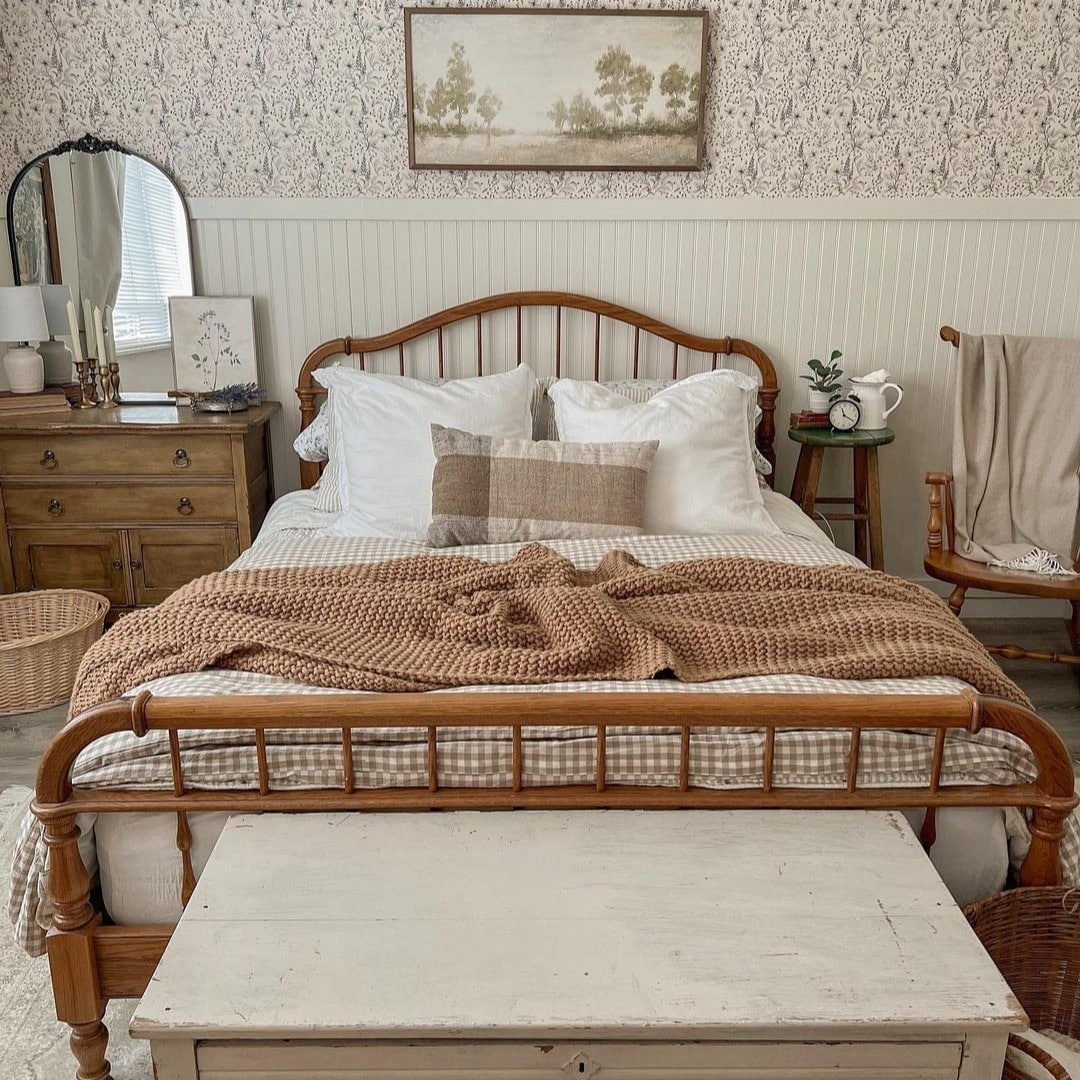 19. Neutral Cottage Vintage Bedroom with Gingham Bedding - vintage bedroom ideas