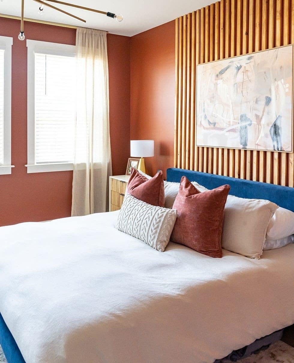 21. Burnt Orange and Blue Modern Bedroom - burnt orange bedroom ideas