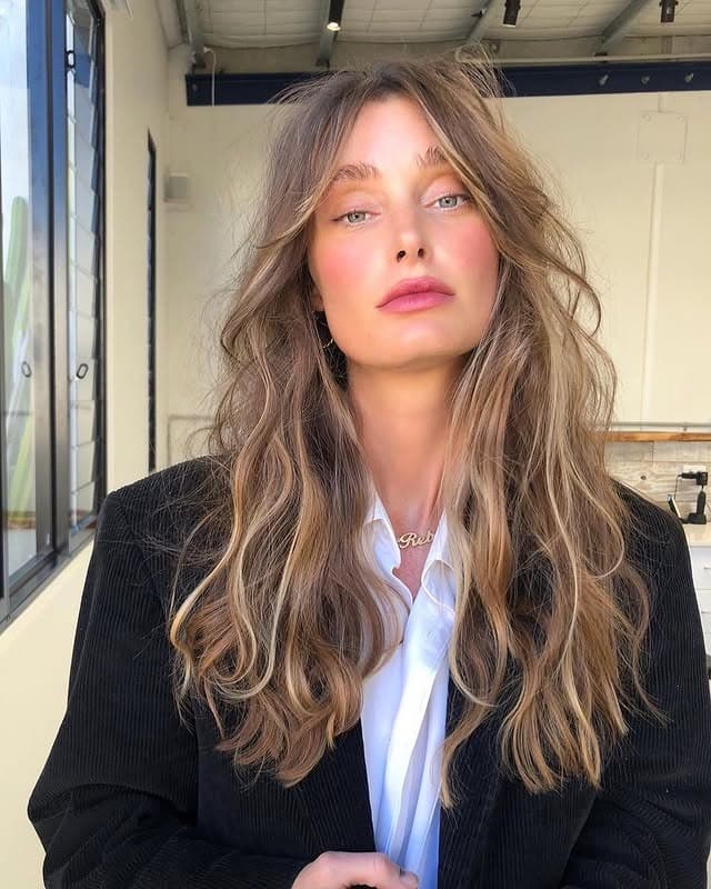 12. Layered Beige Brunette Tousled Waves - Tousled Hairstyles