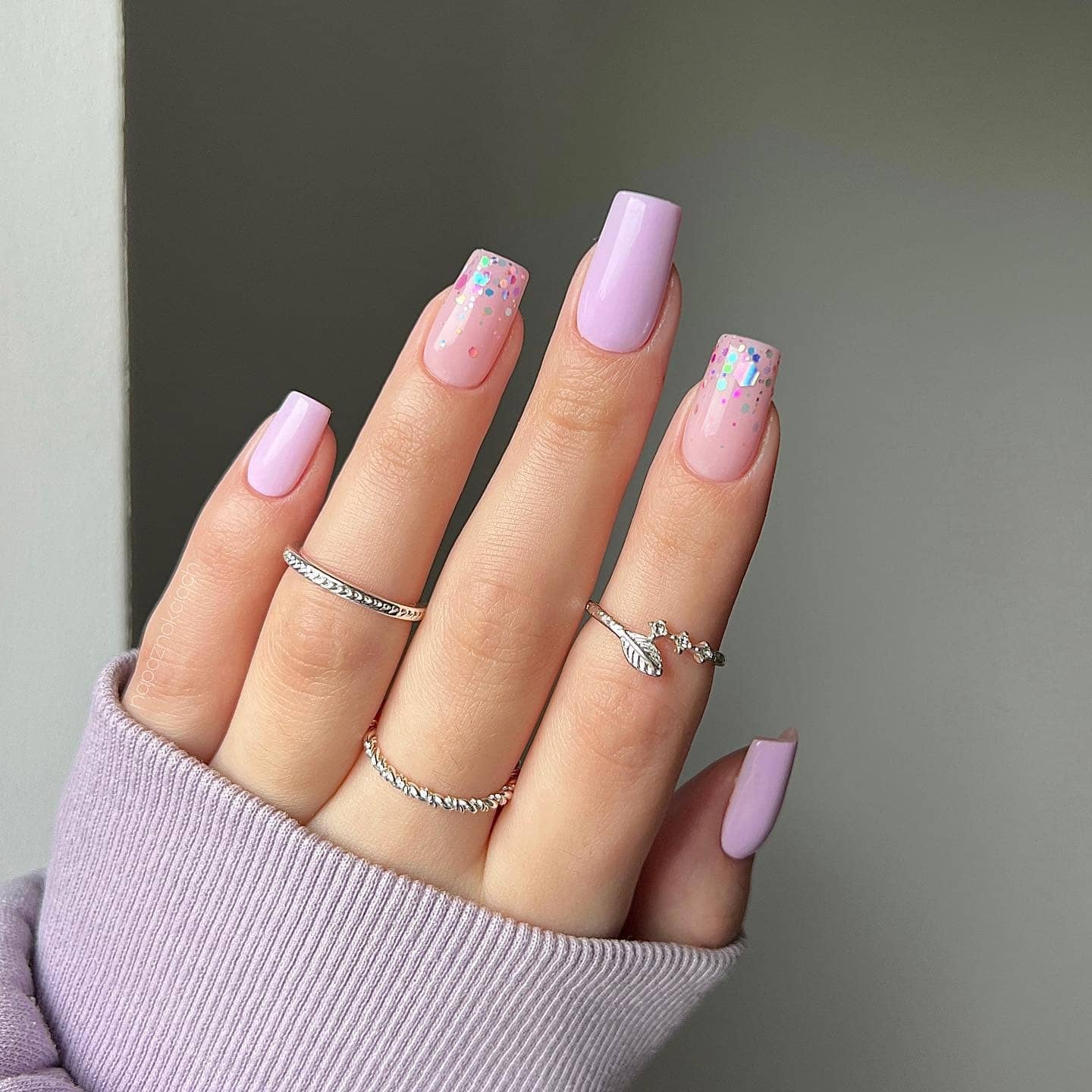 7. Pastel Lilac Glitter Square Nails - purple nail ideas