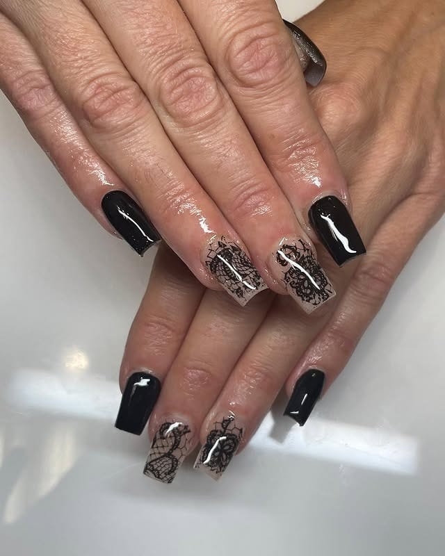 19. Black Lace Accent Coffin Nails - short black coffin nail ideas