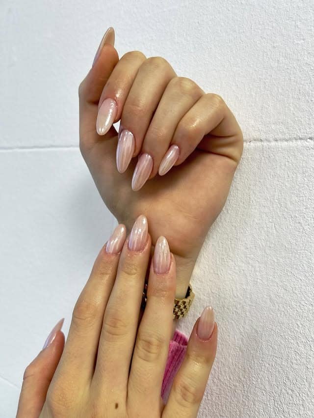 18. Pearl Chrome Almond Nails - nature nail ideas