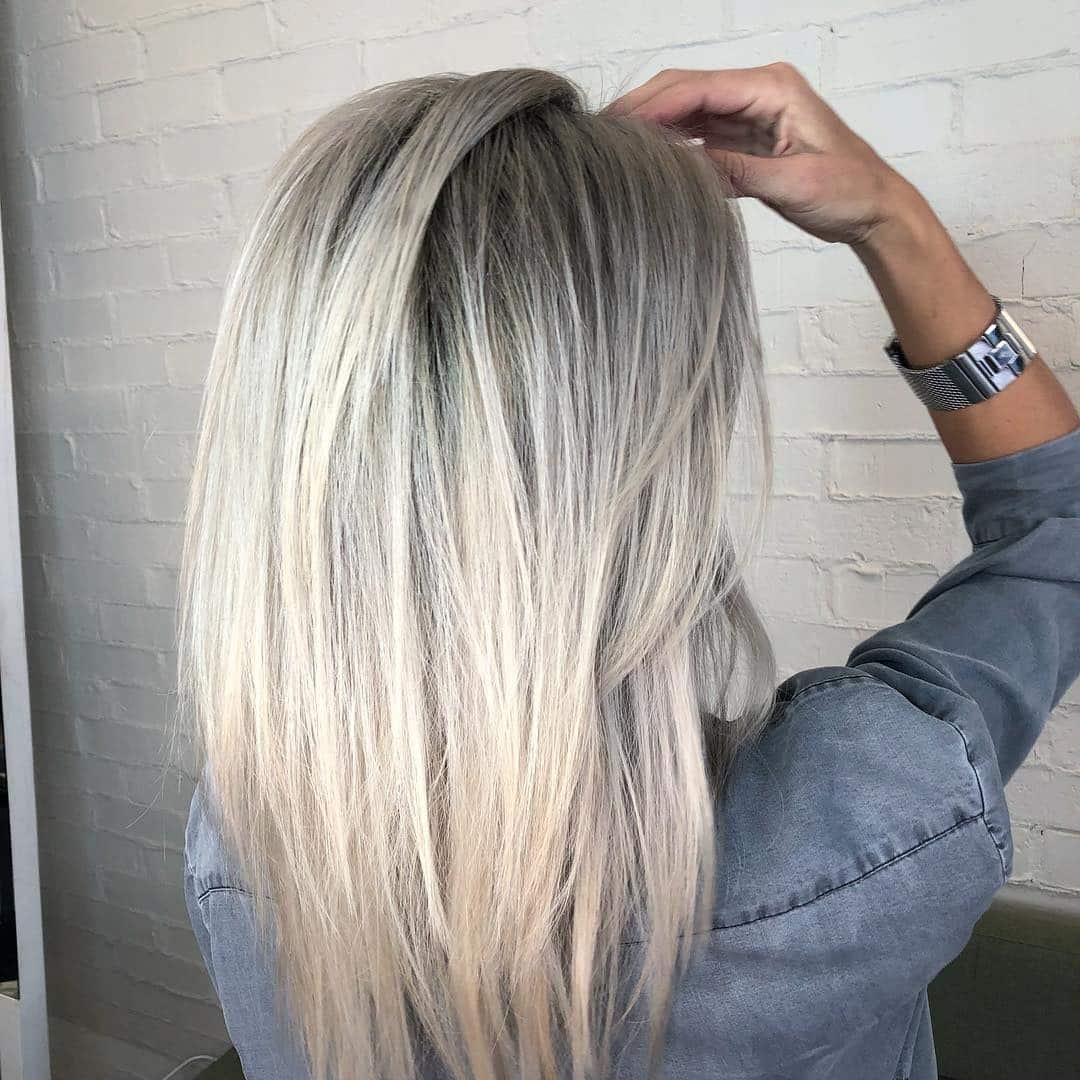 18. Smoky Pearl Blonde Root Melt - Pearl Blonde Hair Color