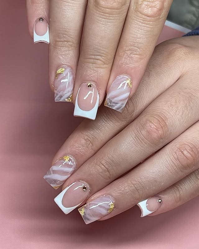 8. Marble French Tip Nails with Gold Foil - classy short nail ideas