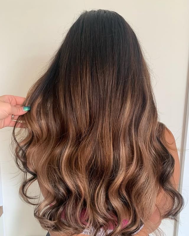 21. Chocolate Toffee Balayage Waves - Chocolate Toffee Hair Color