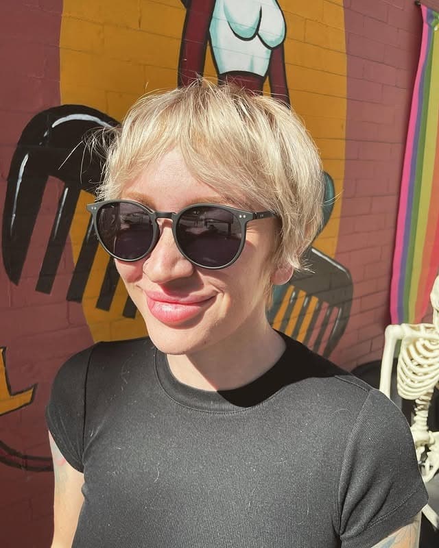 12. Platinum Blonde Soft Shaggy Pixie - Shaggy Pixie Hairstyles