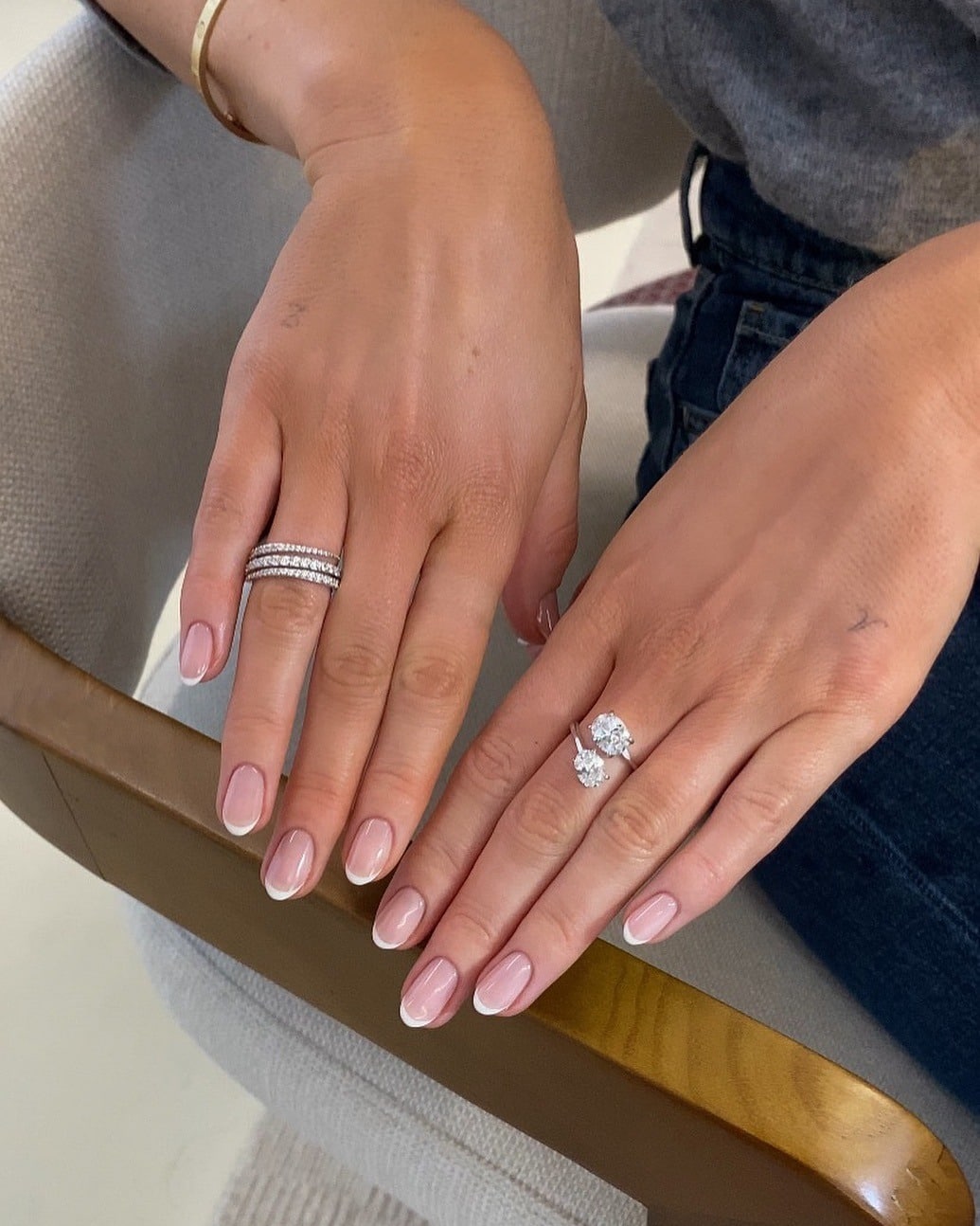 4. Short Natural French Manicure with Soft Pink Base - french-manicure-nail-ideas