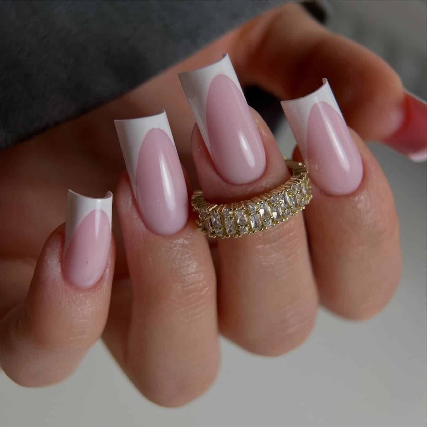 13. Sculpted Deep French Manicure in Soft Pink and White - french-manicure-nail-ideas