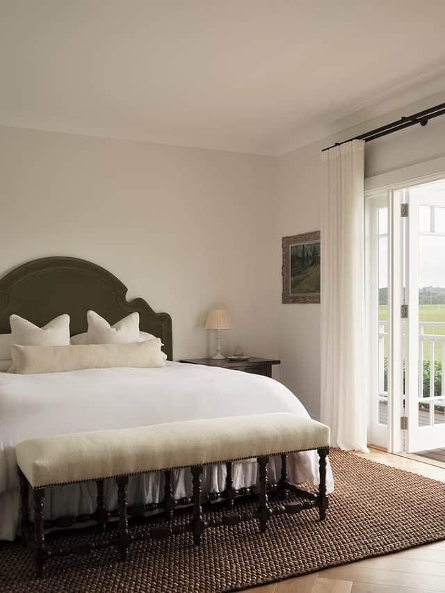 5. Classic Ivory and Chocolate Brown Bedroom Style - relaxing bedroom ideas