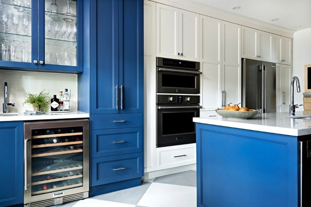 22. Cobalt Blue Kitchen Cabinets with Crisp White Contrast - blue kitchen cabinets ideas