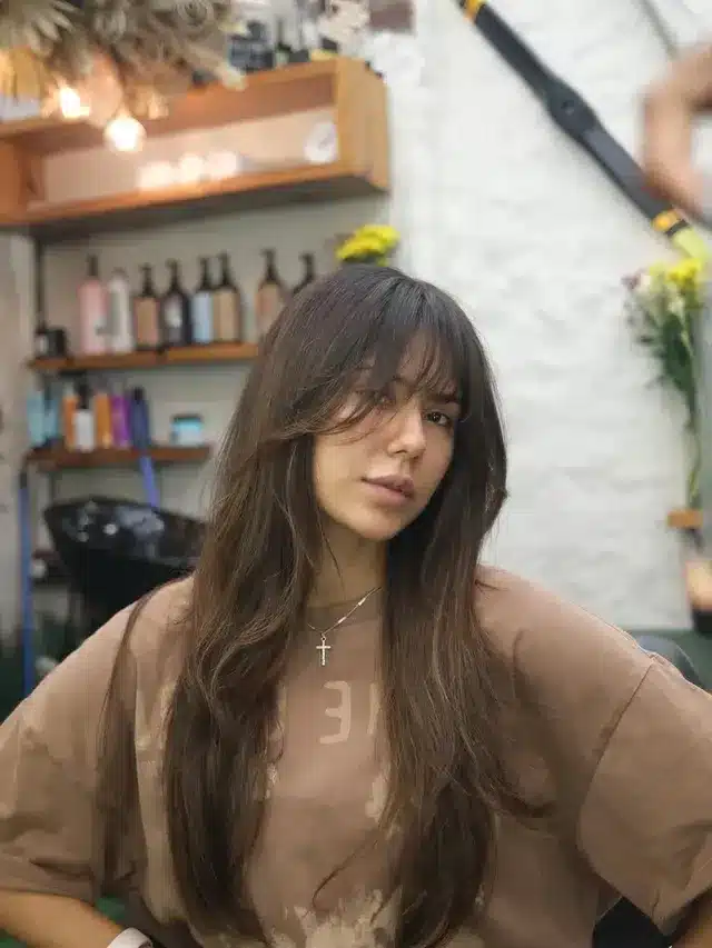 16. Textured Beige Blonde Wavy Bob with Wispy Bangs - Wispy Bangs For Thin Hair
