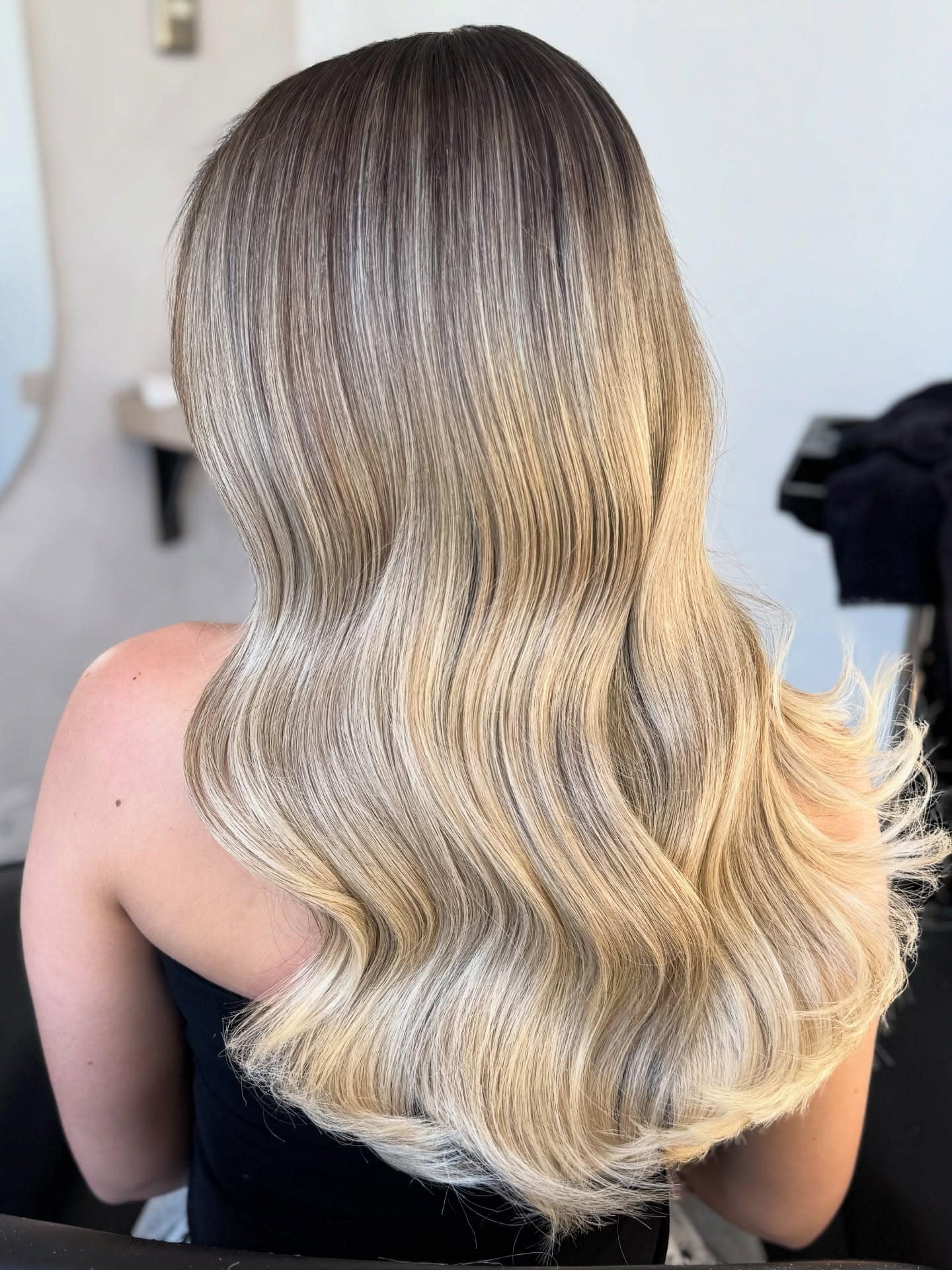 6. Dimensional Champagne Blonde Balayage - Champagne Blonde Hair Color