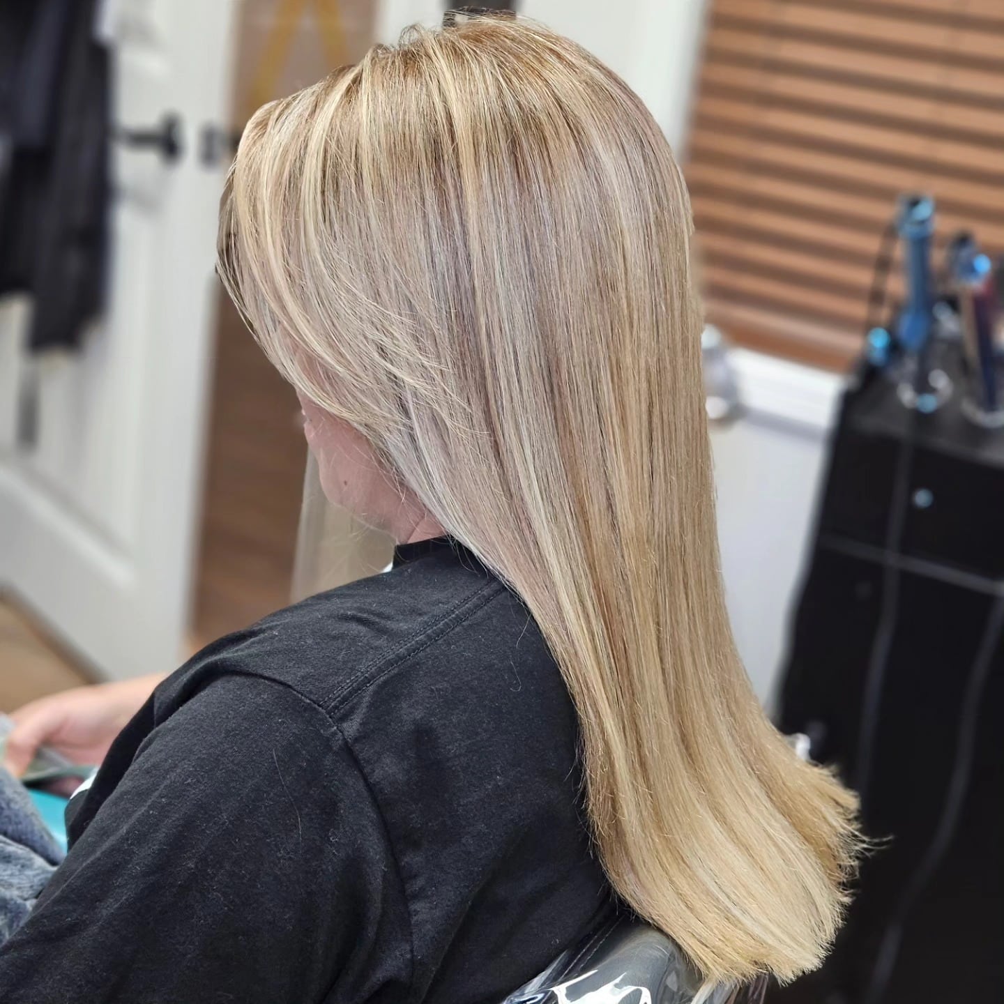 13. Sleek Champagne Blonde Straight Layers - Champagne Blonde Hair Color