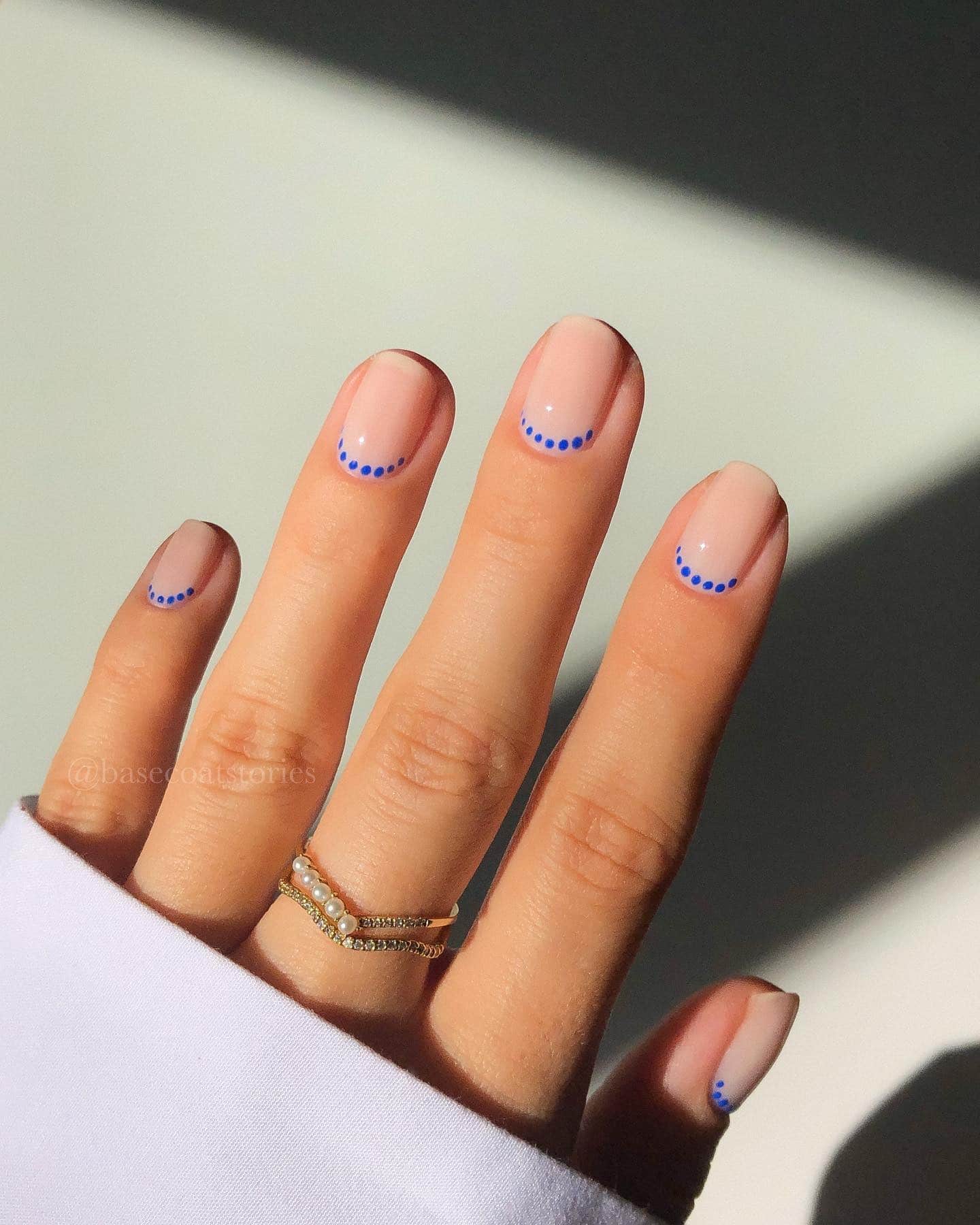 14. Minimalist Dot Cuticle Short Nails in Nude & Cobalt Blue - short nail art ideas