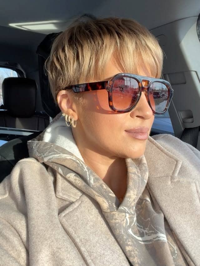 9. Beige Blonde Layered Pixie with Long Fringe - Short Pixie Haircuts For Women