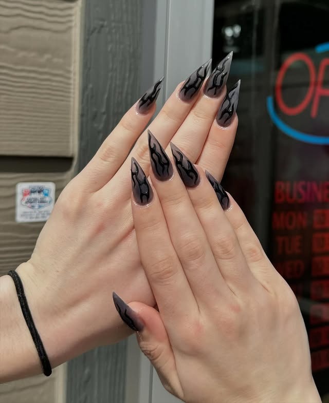 18. Smoky Black Flame Stiletto Nails - cool nail ideas