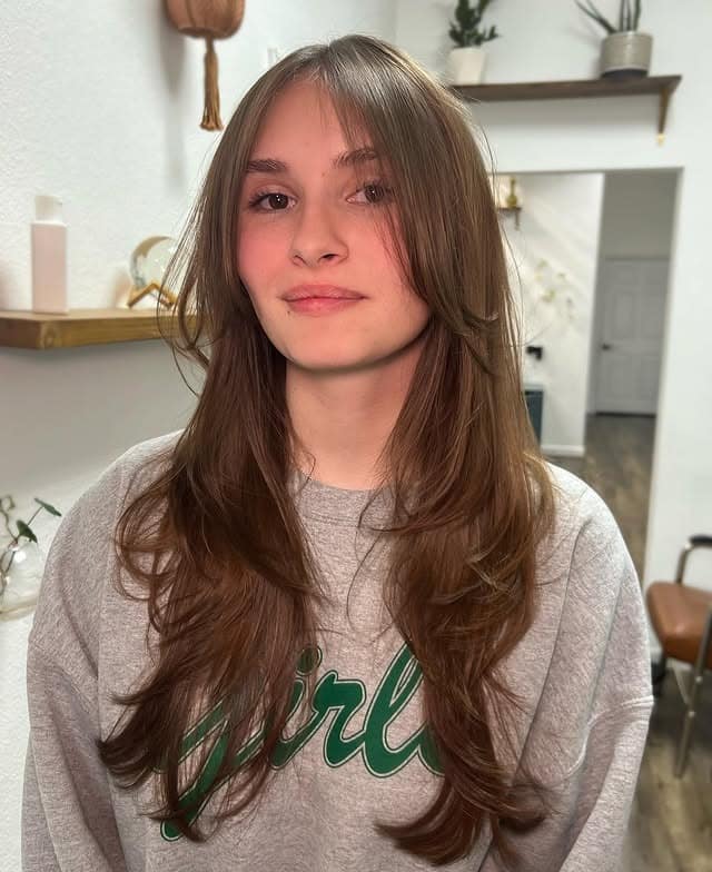 11. Long Wispy Layers with Chestnut Brown Hair Color - Long Wispy Haircuts