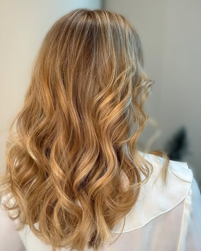 1. Soft Caramel Honey Blonde Waves - Caramel Honey Blonde