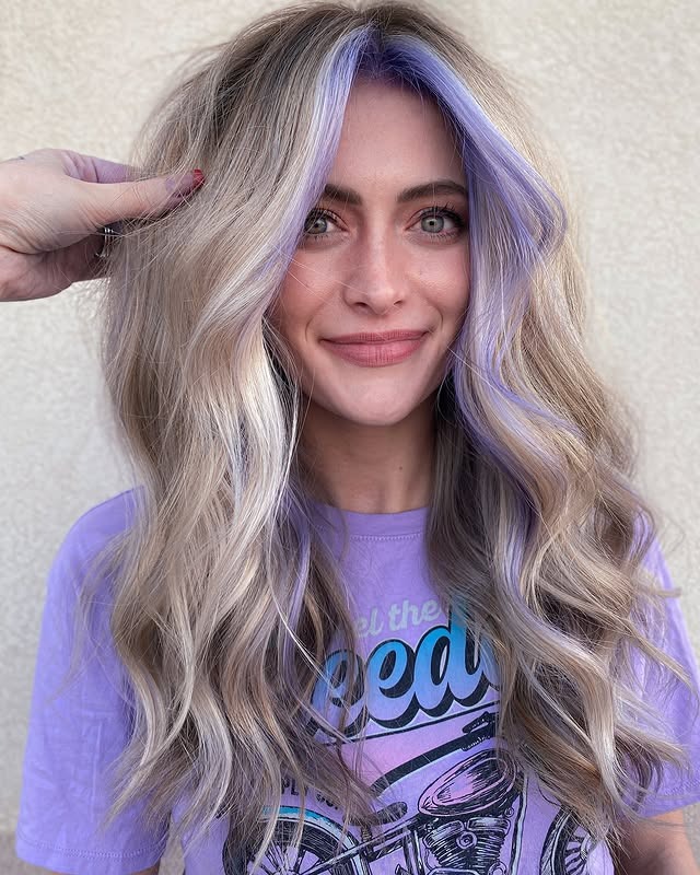 19. Lavender Money Piece Waves - Lilac Hair Color