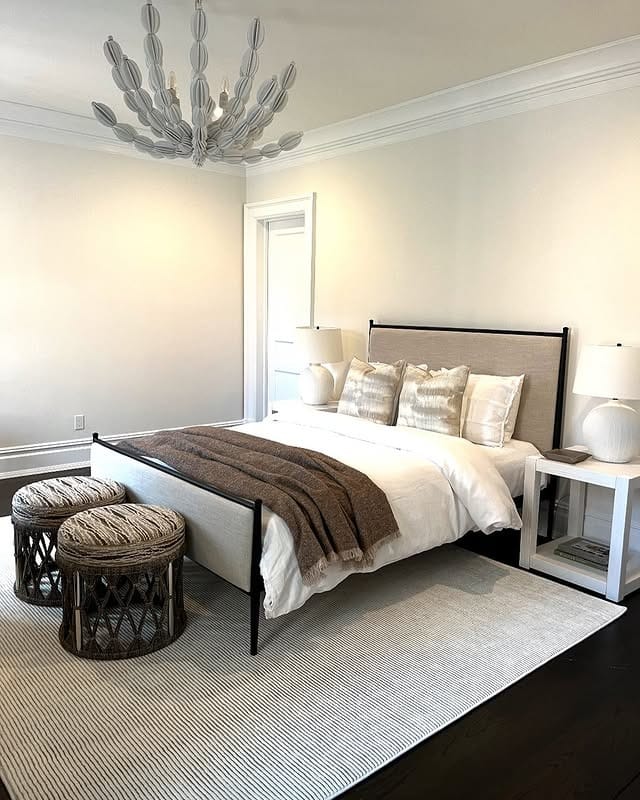 8. Taupe and Black Transitional Guest Bedroom Style - guest bedroom ideas
