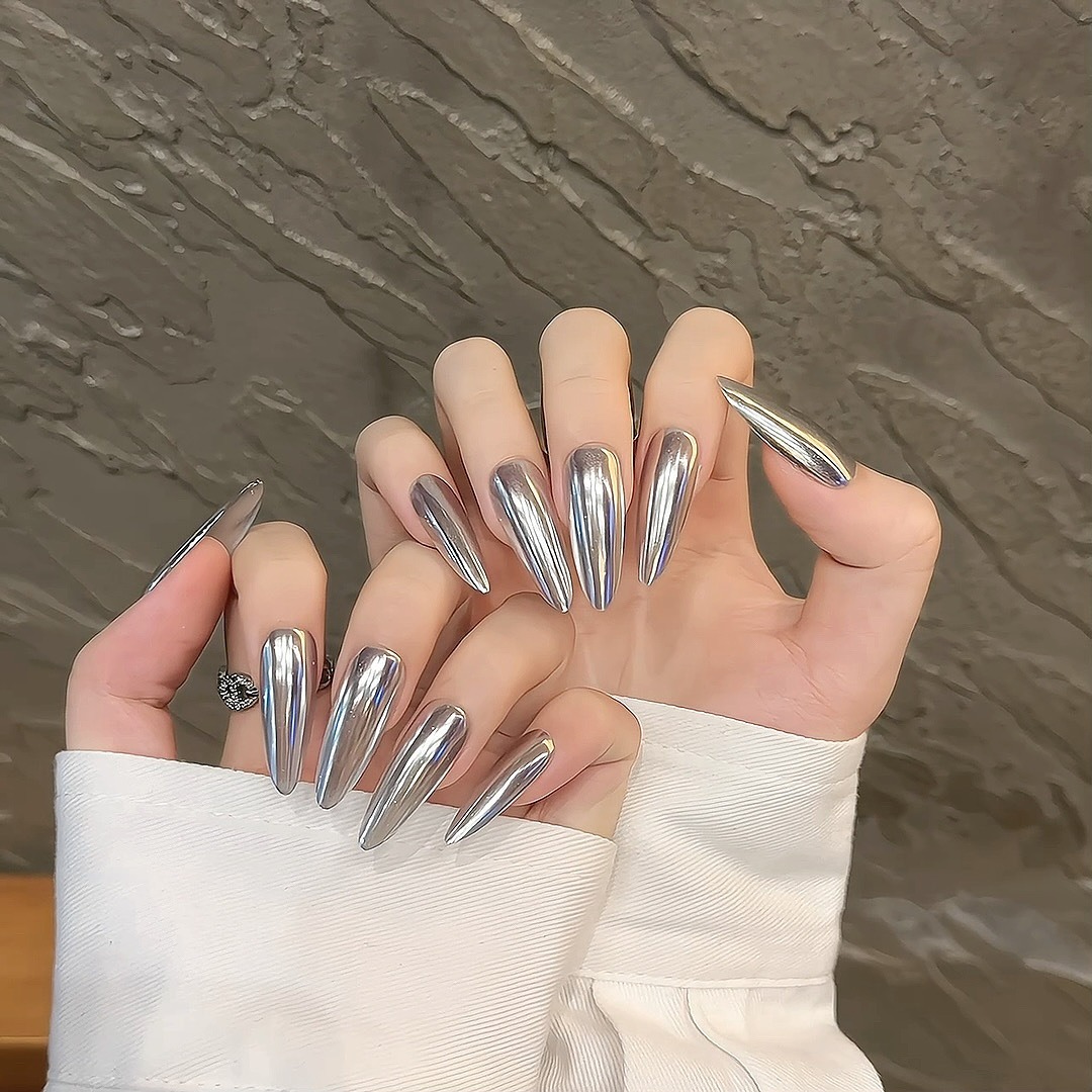 14. Mirror Silver Chrome Coffin Nails - silver nail ideas