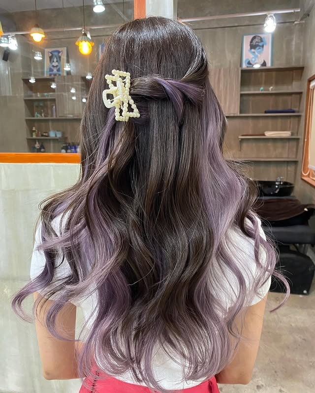 2. Long Wavy Hair with Ash Violet Money Pieces - Ash Violet Hair Color