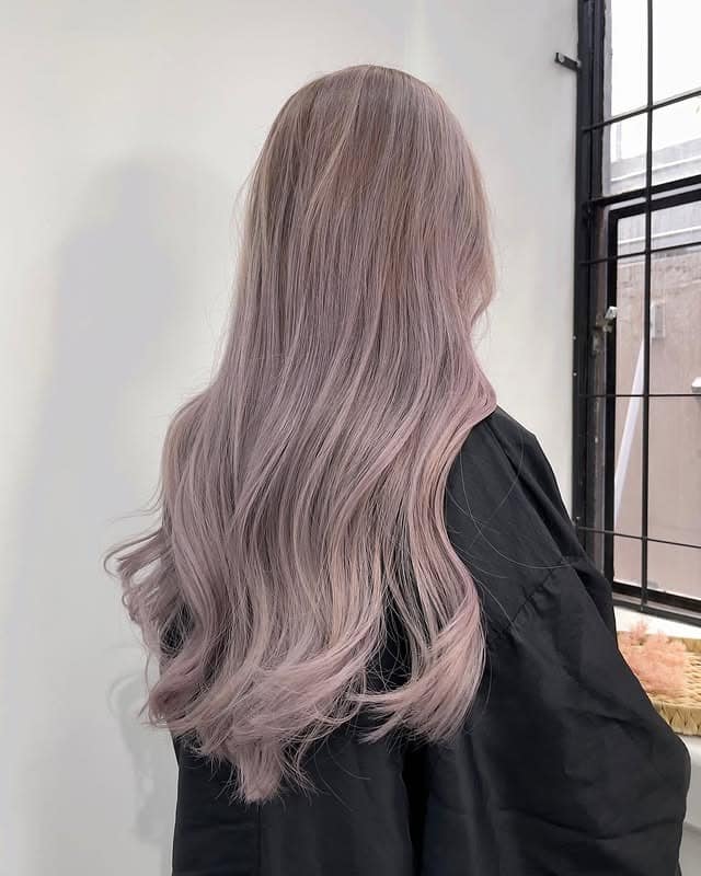 15. Icy Ash Violet Hair with Long Waves - Ash Violet Hair Color