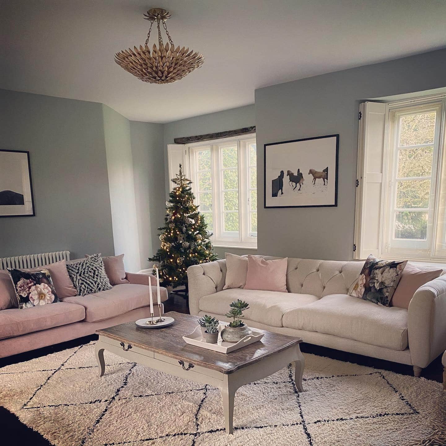 7. Pastel Living Room Ideas with Soft Gray and Blush Pink - pastel living room ideas