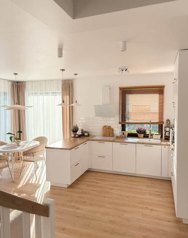 15. White and Oak Scandinavian Kitchen Ideas - aesthetic kitchen ideas
