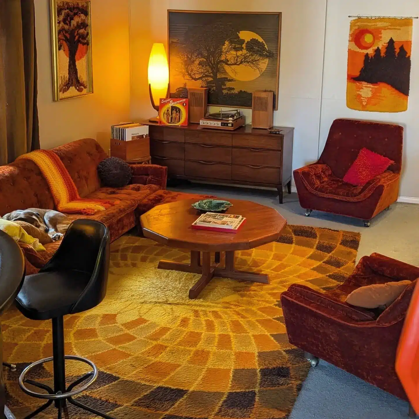 13. Rust Brown Retro Living Room Ideas With Vintage Warmth - retro living room ideas