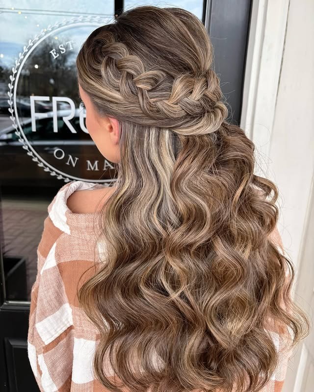 5. Fluffy Half Up Braided Waves with Beige Brown Highlights - Fluffy Hairstyles