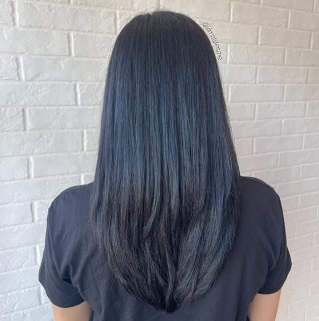 17. Straight Layered Blue Black Hair - Blue Black Hair Color