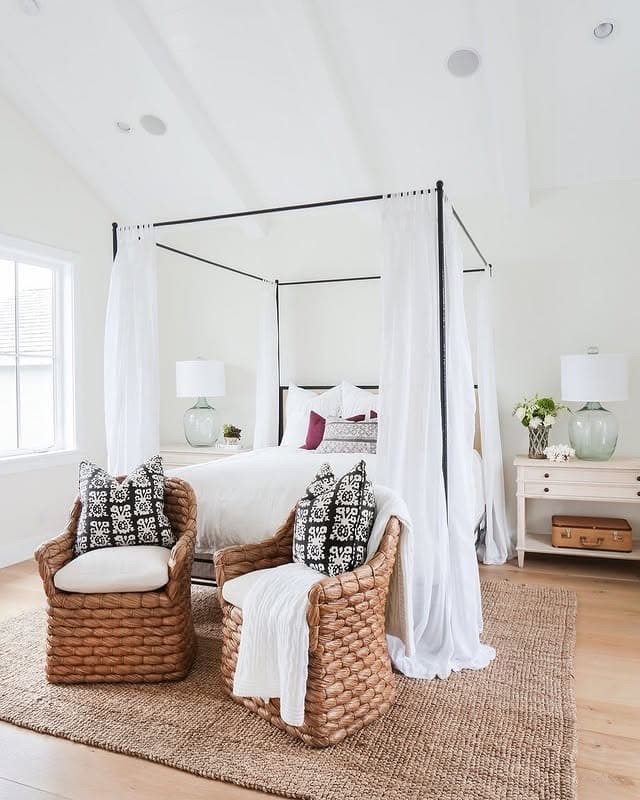 1. White and Natural Summer Bedroom with Canopy Bed Idea - summer bedroom ideas