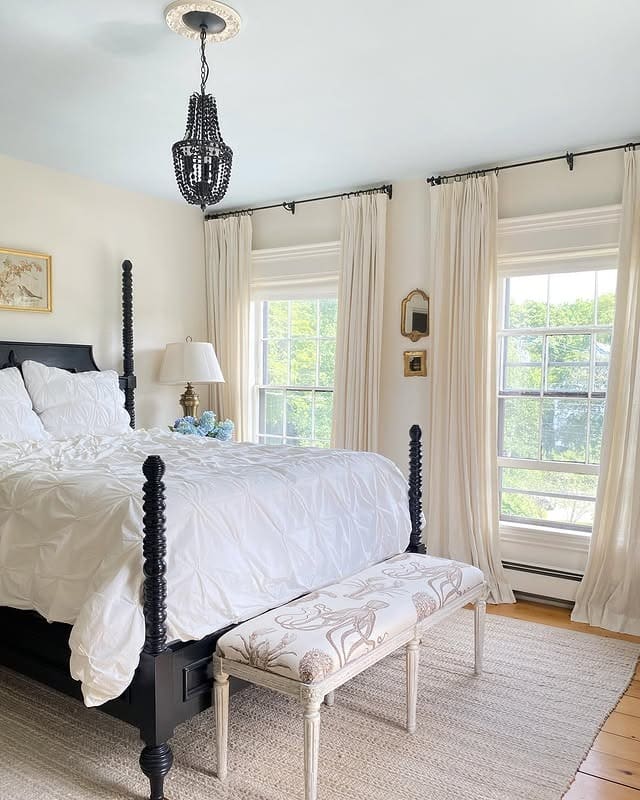 9. Black and White Cottage Summer Bedroom Idea - summer bedroom ideas